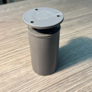 plasticne nogice za namestaj